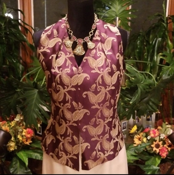 π₯Please Shareπ₯TOPS available in my closet - Picture 13 of 13